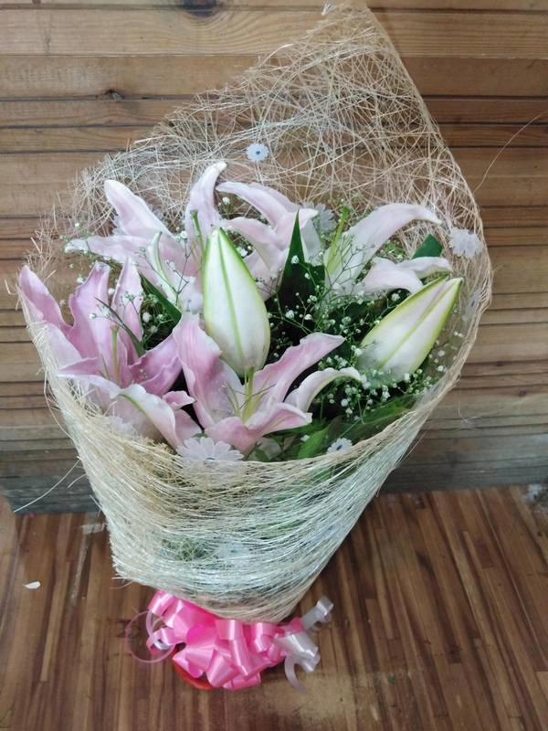 Pink Oriental Lilies with Jute Flower Bouquet for Birthday Anniversary