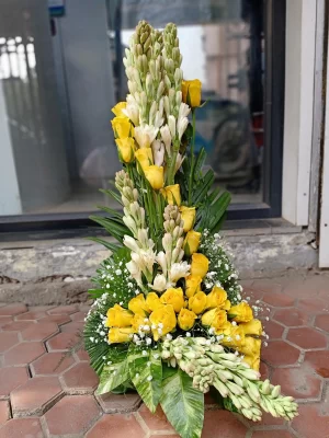 Golden Glow Tuberose Tower