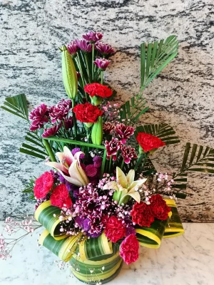 Bold Beauty Basket