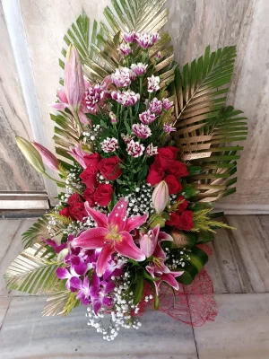 Golden Elegance Floral Display
