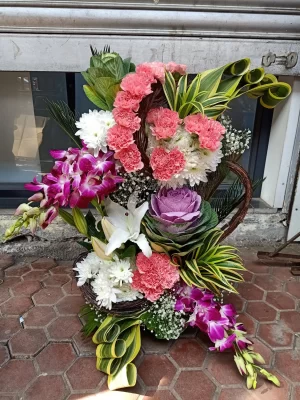 Heartfelt Bloom Basket