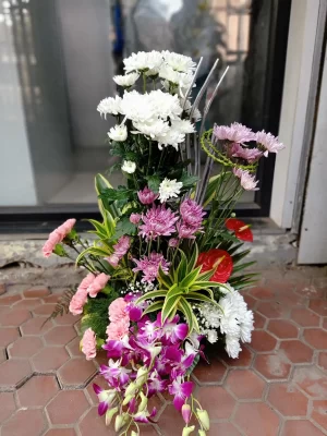 Graceful Orchid & Mum Mix