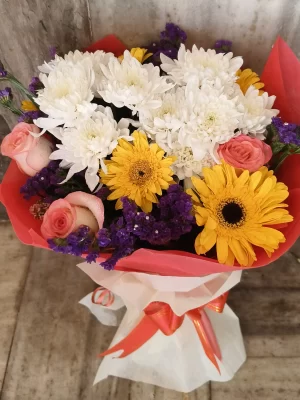 Vibrant Mixed Flower Bouquet