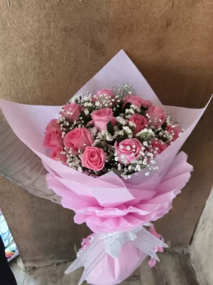 Charming Pink Rose Bouquet