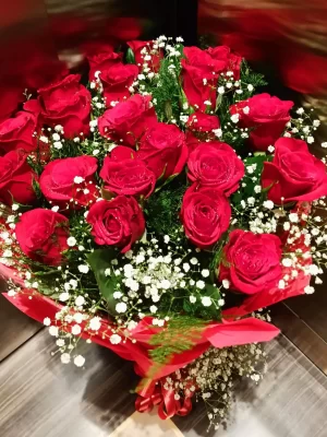 Red Roses Hand Bouquet