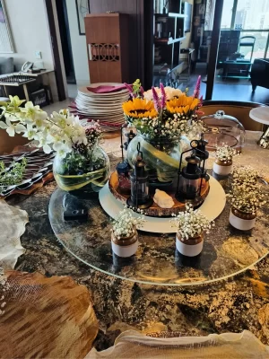 Elegant House Function Arrangement