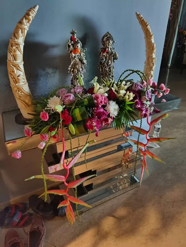 Elegant House Function Arrangement